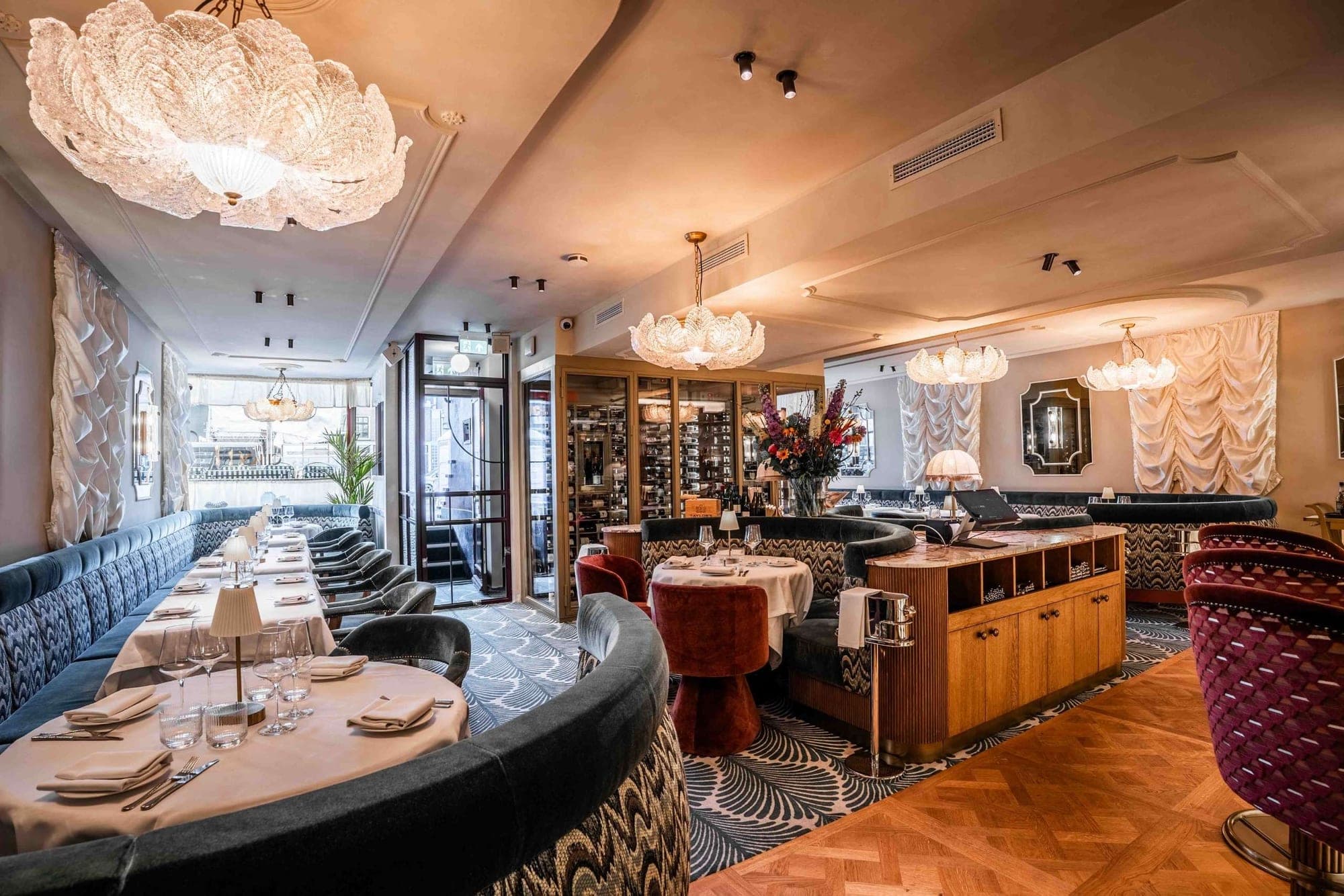 Chez Chloé, the room